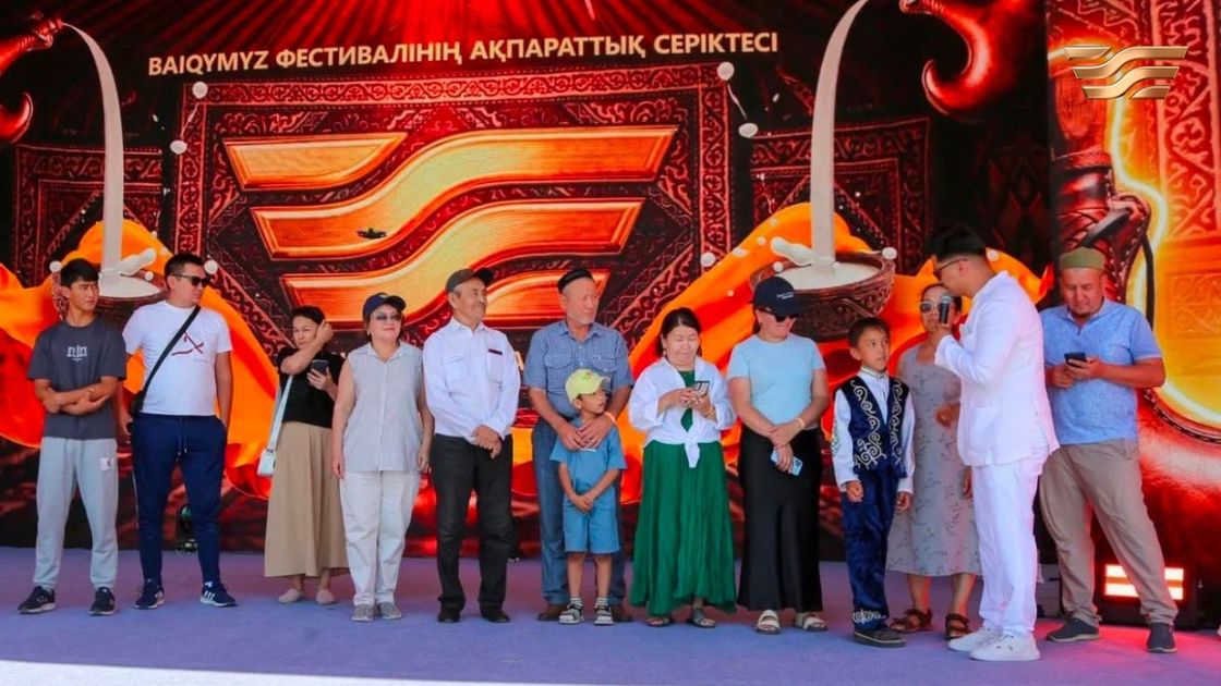 "Хабар" қазақтың иісі аңқыған думанның төрінен табылды