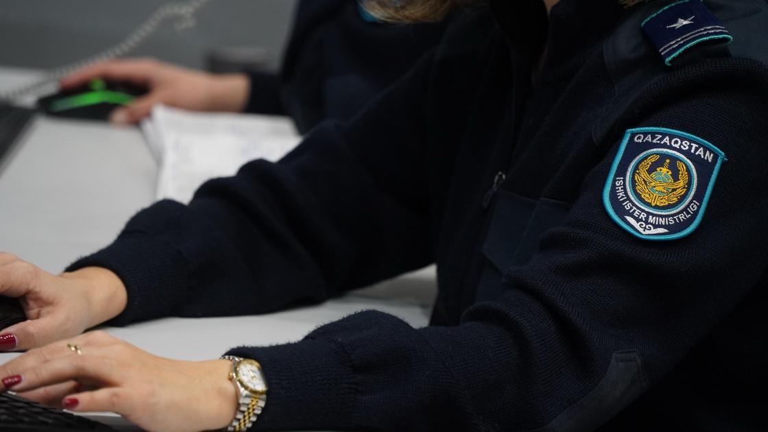 Сотрудница МВД РК