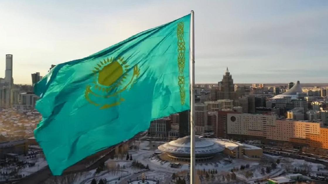 Главный флаг Казахстана