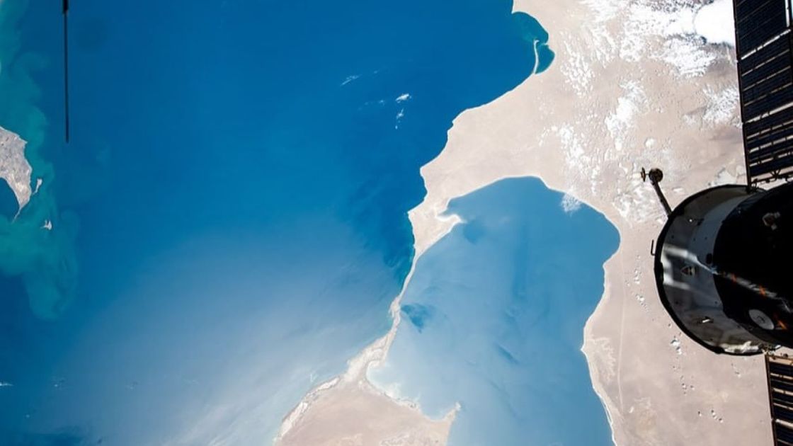 Снимок Каспийского моря из космоса