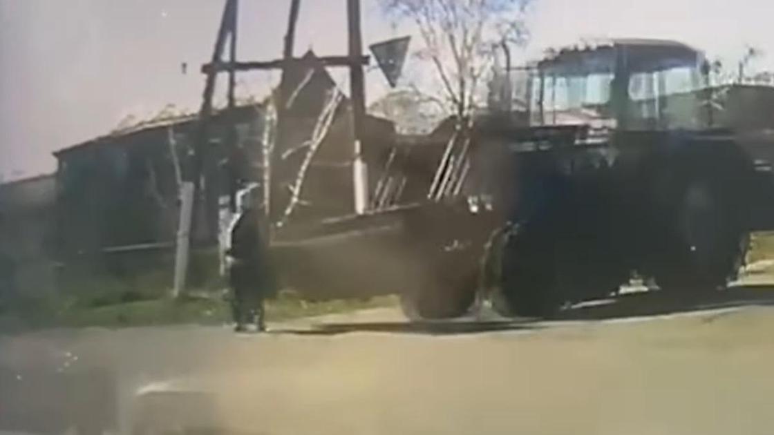 Наезд трактора на ребенка