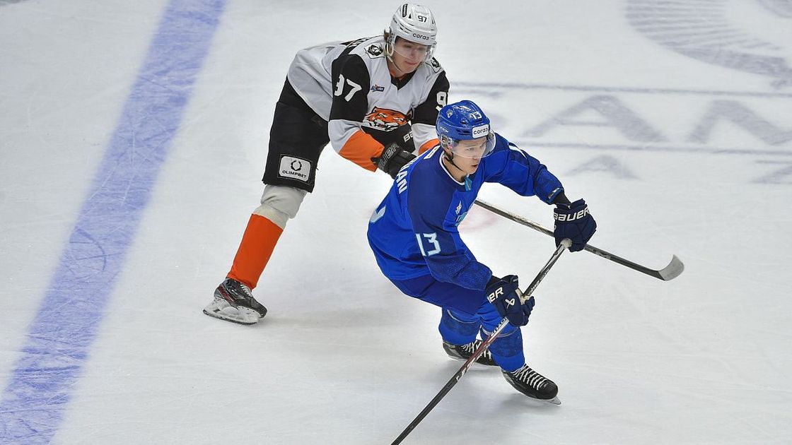 Матч "Амур" - "Барыс"