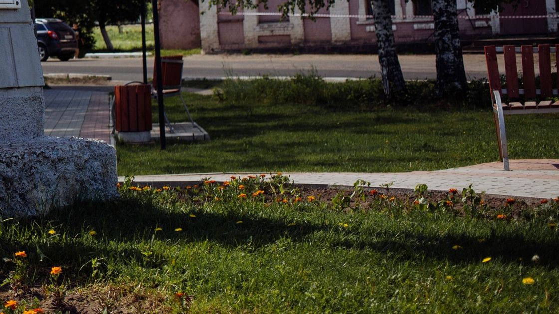 Памятник