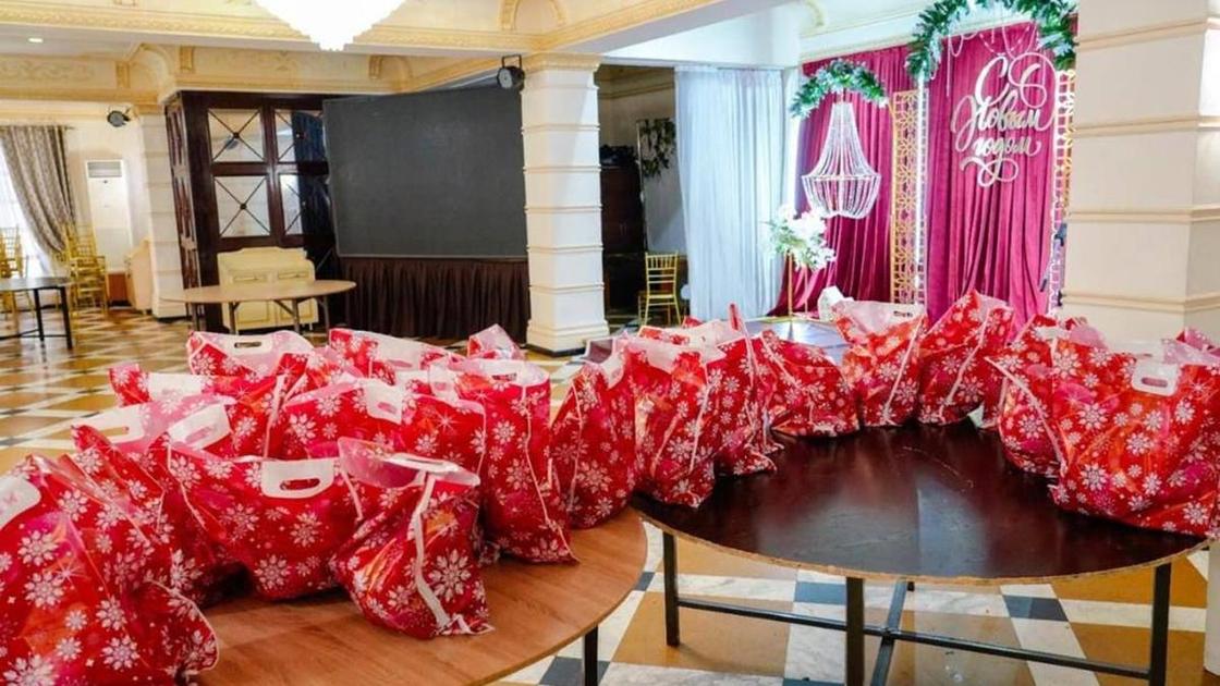 Жаңа жылдық сыйлықтар