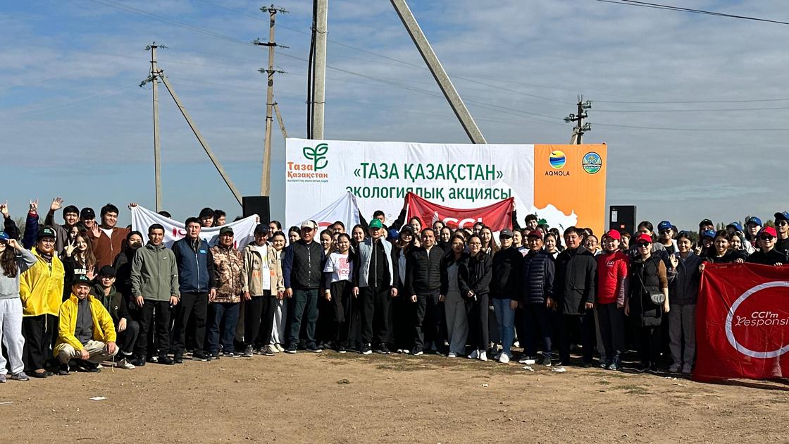 Участники субботника