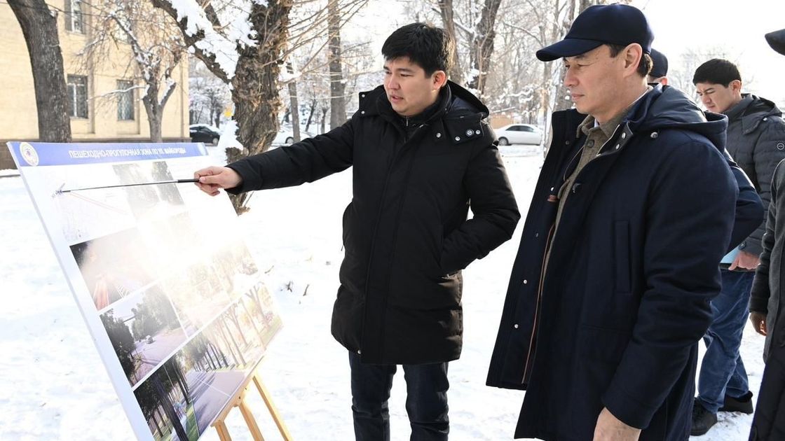 Дархан Сатыбалды на рабочем объезде Турксибского района