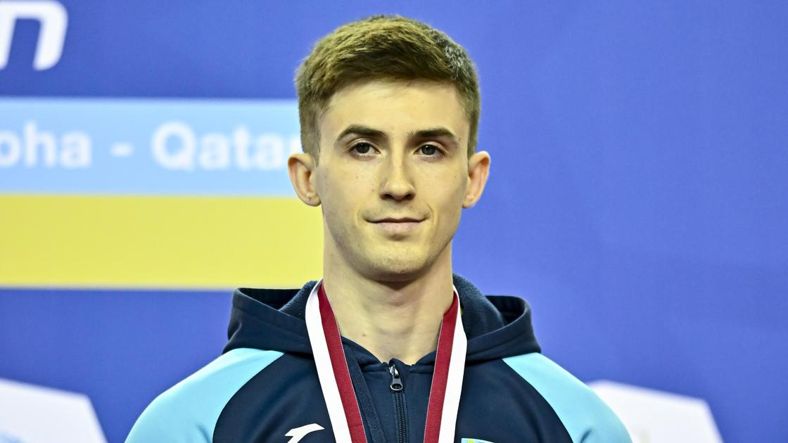Казахстанский гимнаст Дмитрий Патанин