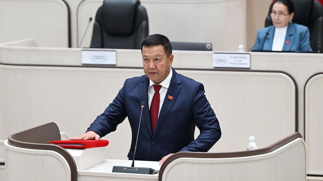 Депутат Советбек Рустамбек уулу