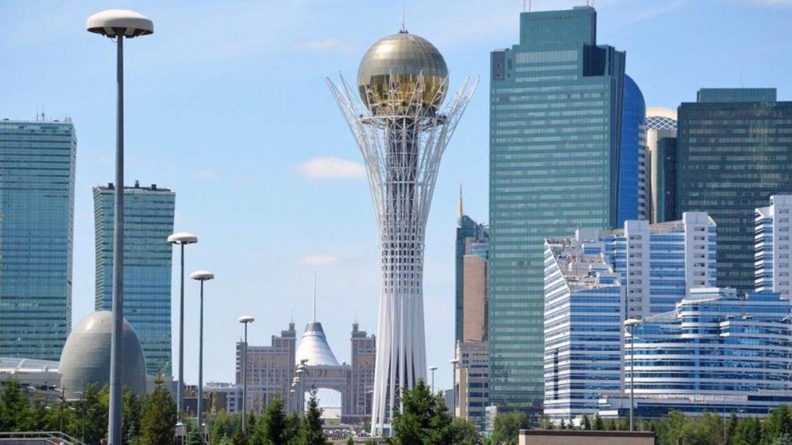 "Бәйтерек" монументі, Астана