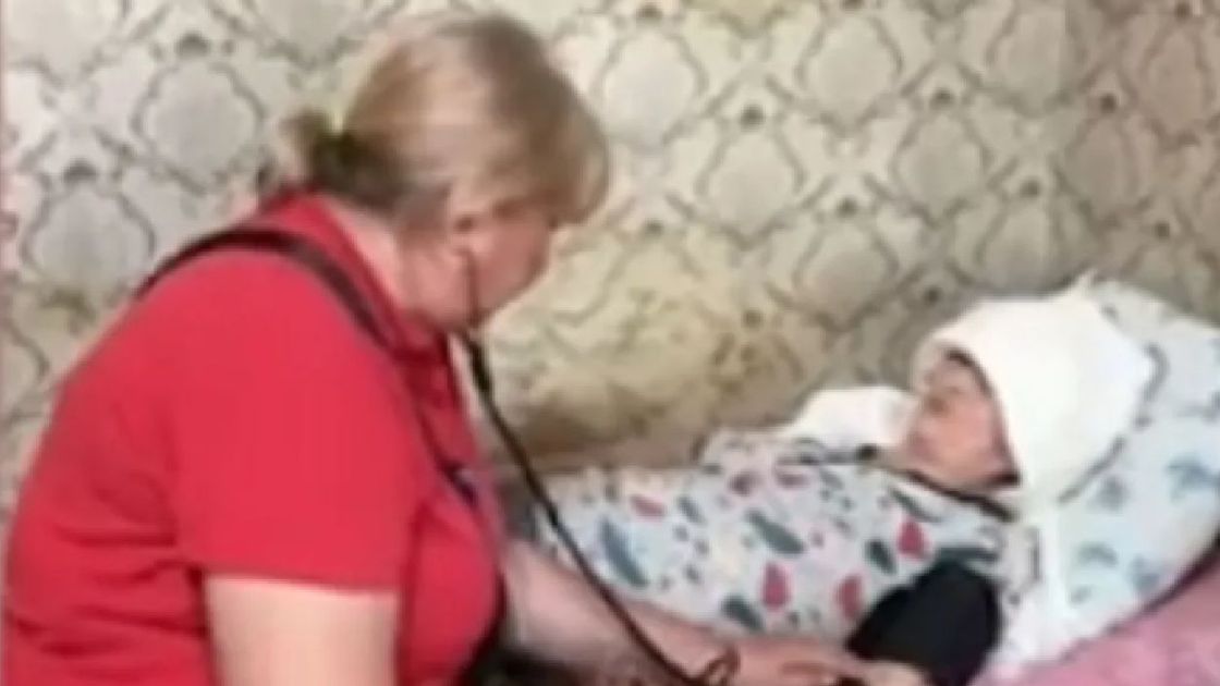 Баспанасыз қалған әже