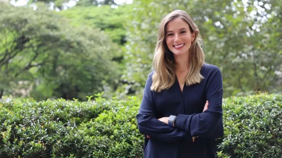 Луана Лопес Лара