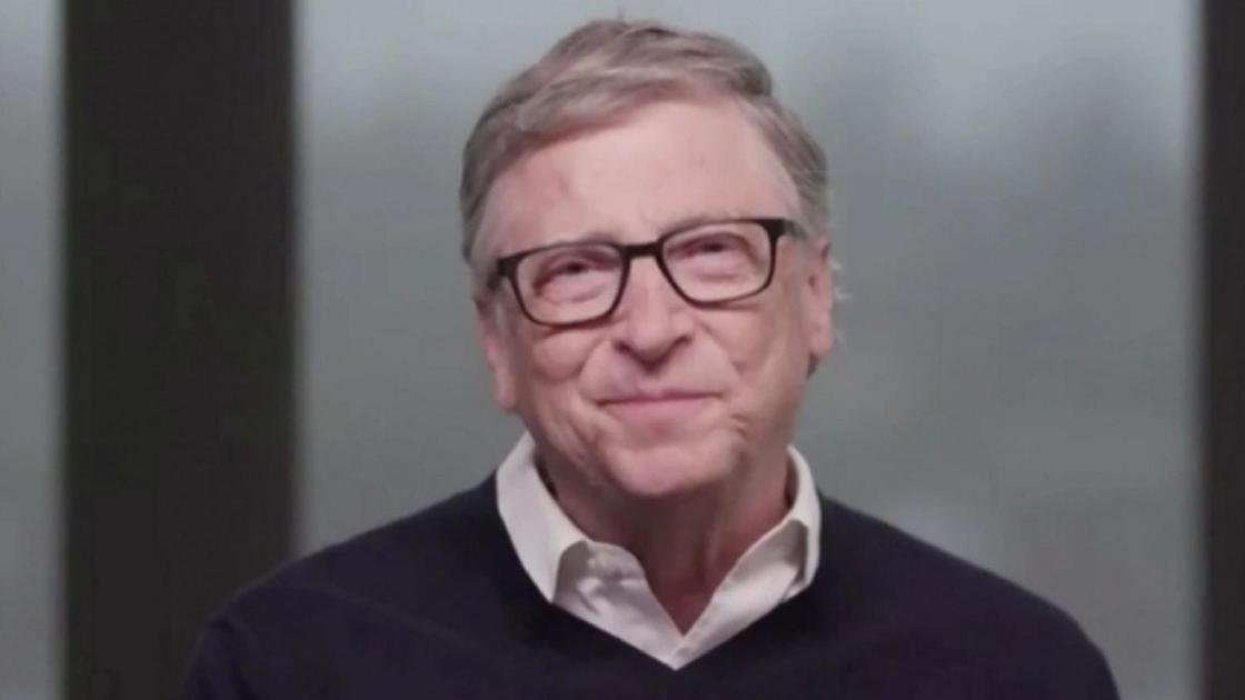 Билл Гейтс в черном свитере