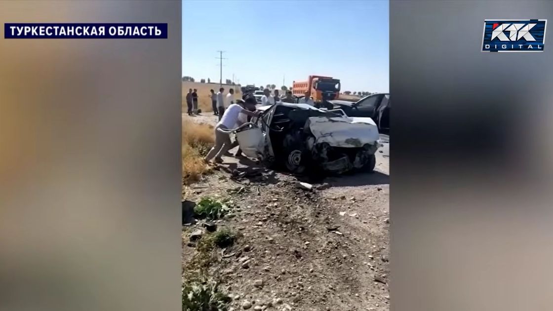 Автомобиль попал в аварию