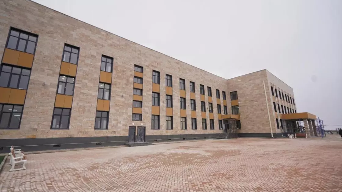 Кондитерский завод «Бейкертон»