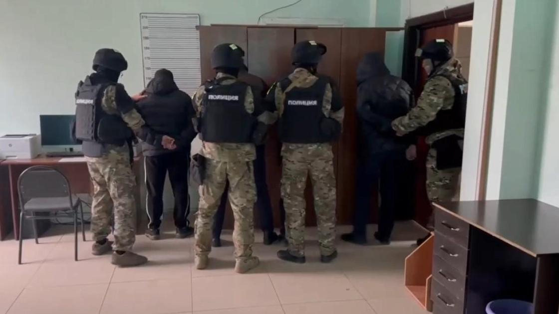 10 человек задержали в Шымкенте
