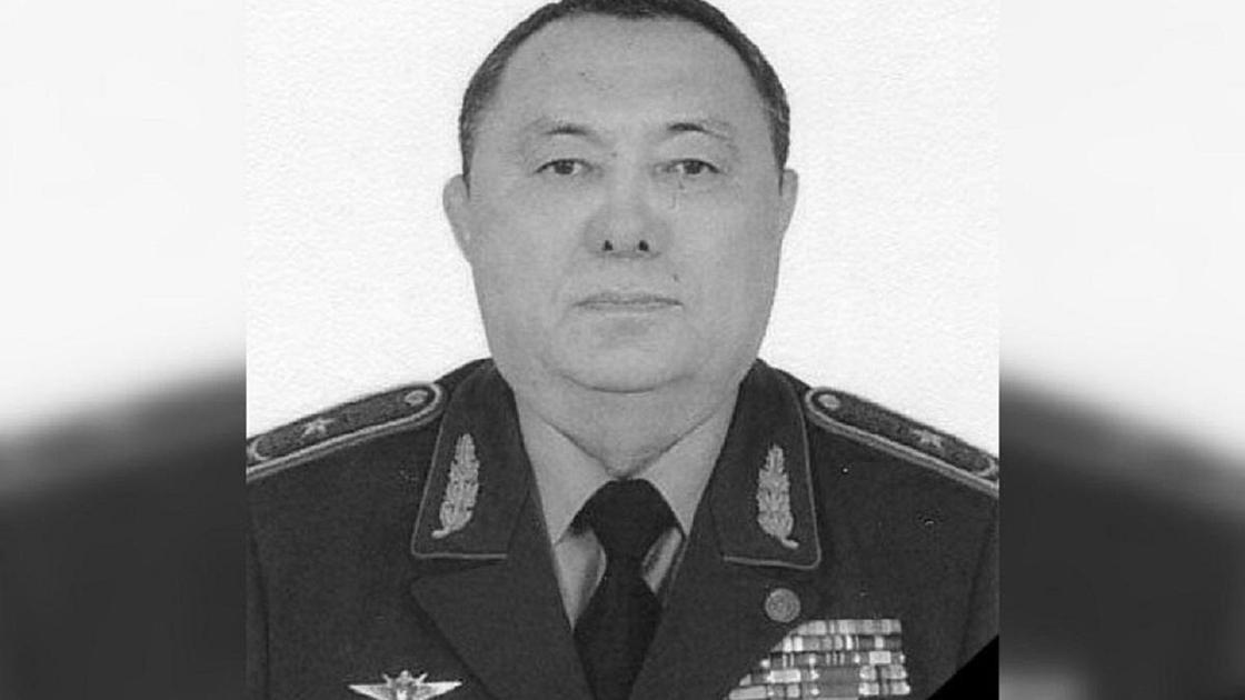 Саят Мыңбаев