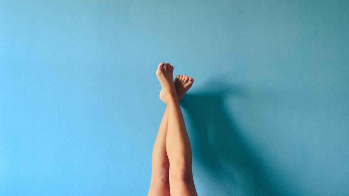 Leg mask. Leg mask