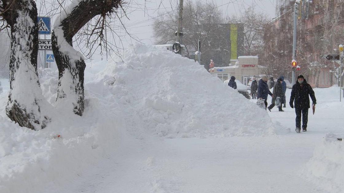 Усть-Каменогорск в снегу