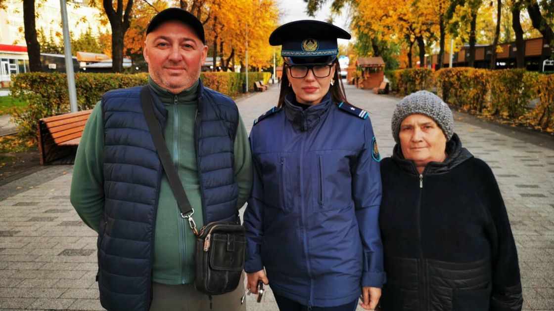 Таксист, сотрудница полиции и пенсионерка