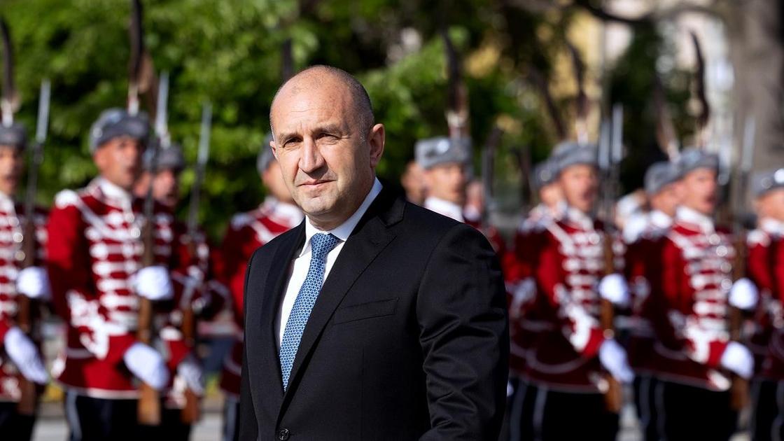 Румен Радев