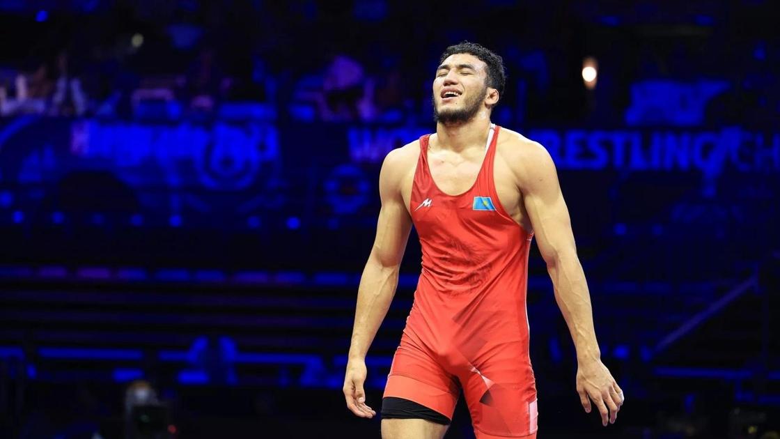 Казахстанский борец Ризабек Айтмухан