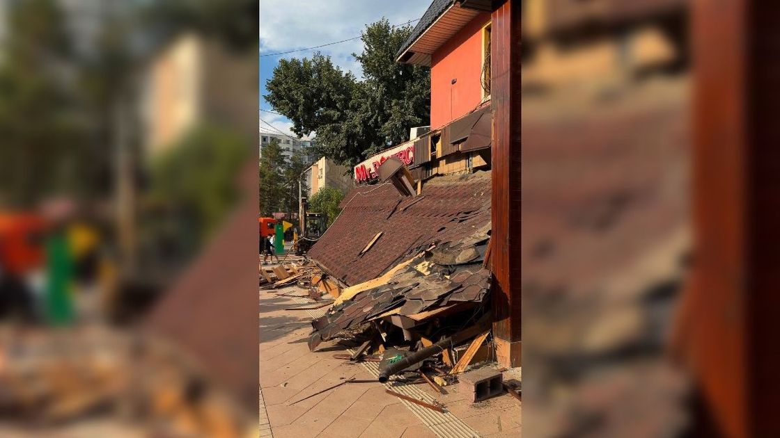 Снос постройки в Алматы