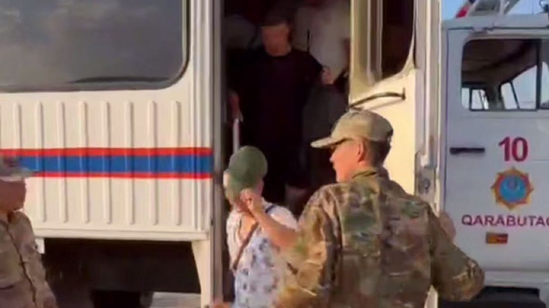 Эвакуация пассажиров автобуса