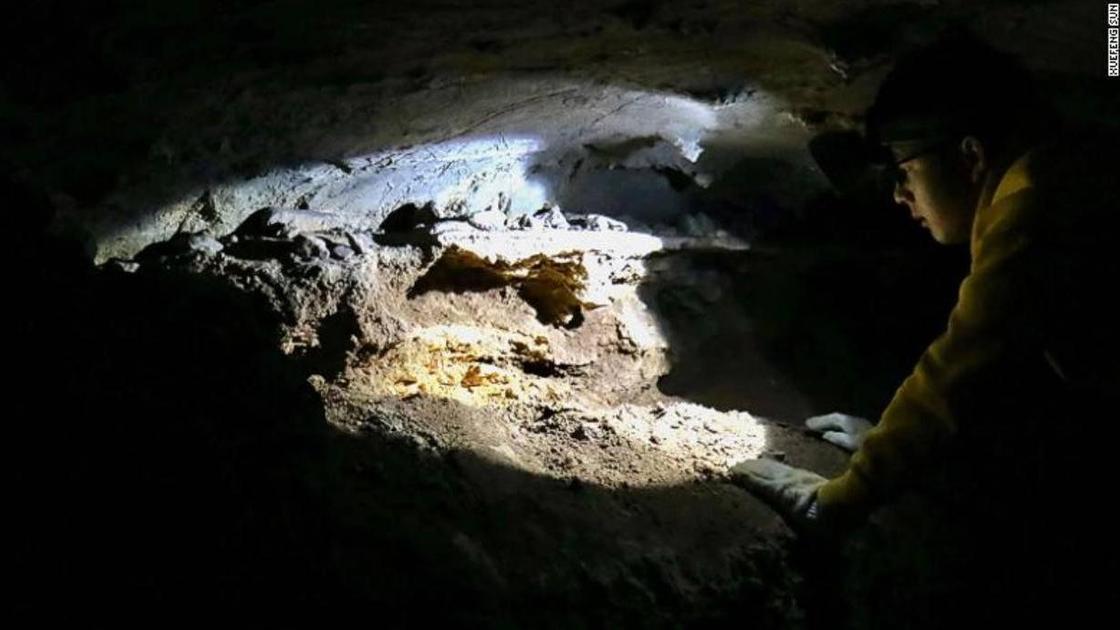Ученые в пещере Фуянь