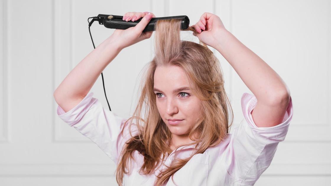 Как накрутить волосы утюжком: секреты красивой укладки