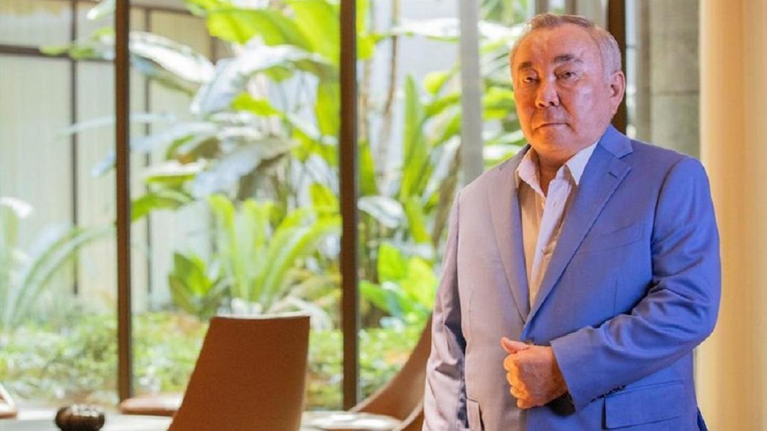 Болат Назарбаев