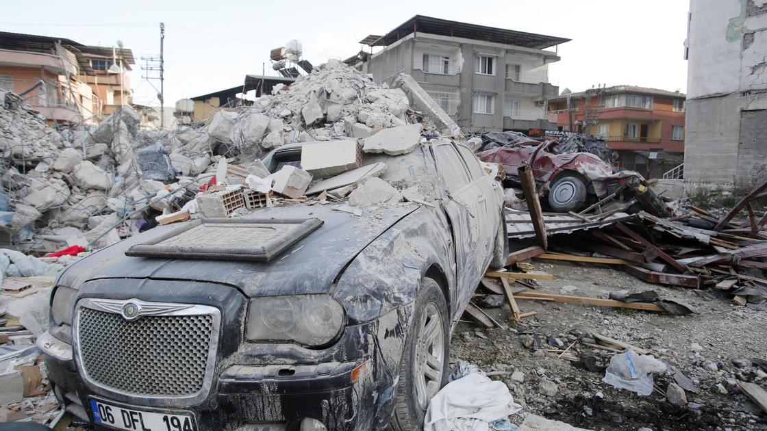 Последствия землетрясения в Антакье