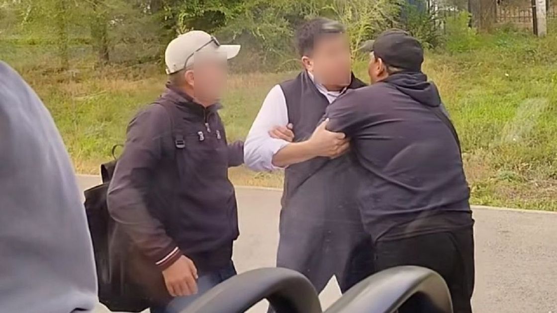 Конфликт водителя автобуса с пассажирами