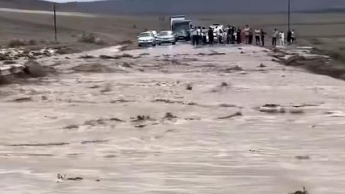 Грязевой поток в Алматинской области