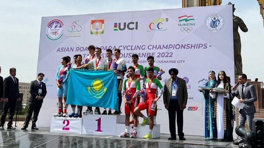 Мужская команда Казахстана по велоспорту