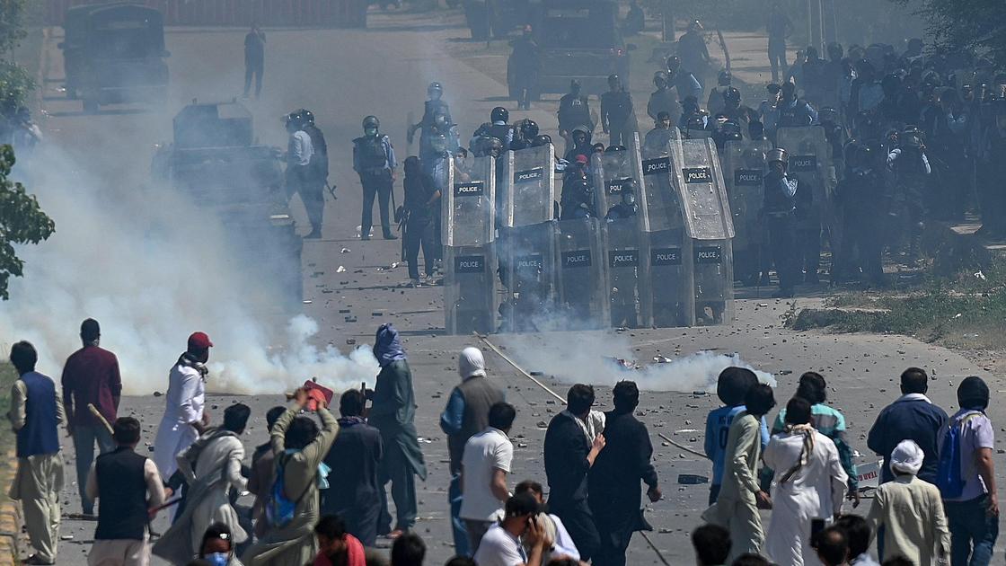 Протесты в Исламабаде