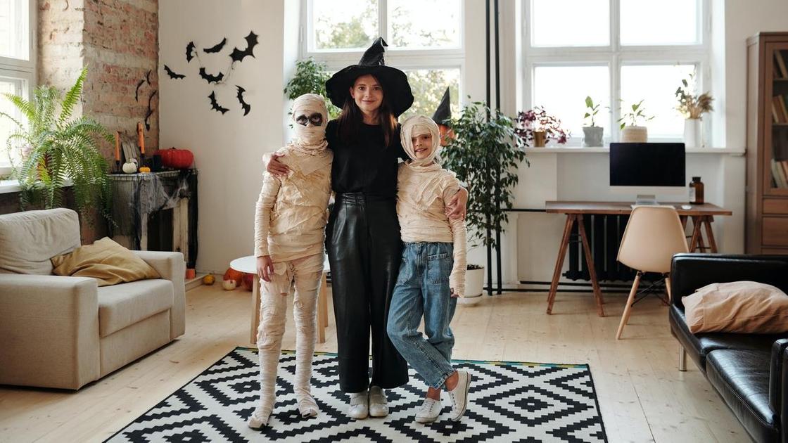 Костюм и макияж ведьмы на Хэллоуин, создаем образ (+фото и видео)