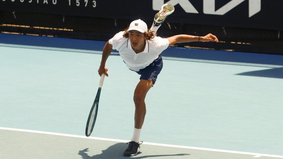 Амир Омарханов