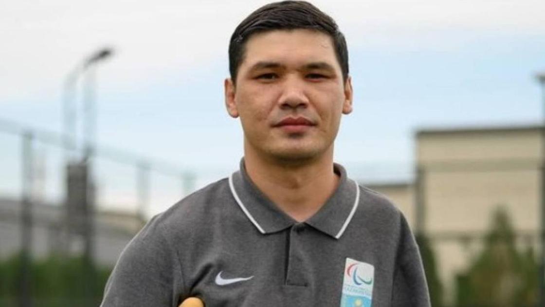 Ержан Сәлімгереев Ержан Сәлімгереев