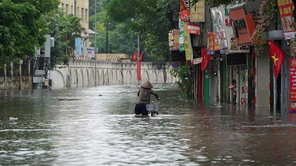 Наводнение после тайфуна во Вьетнаме