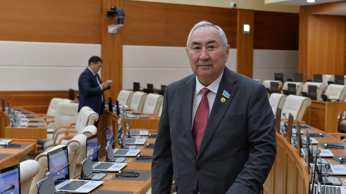 Жигули Дайрабаев