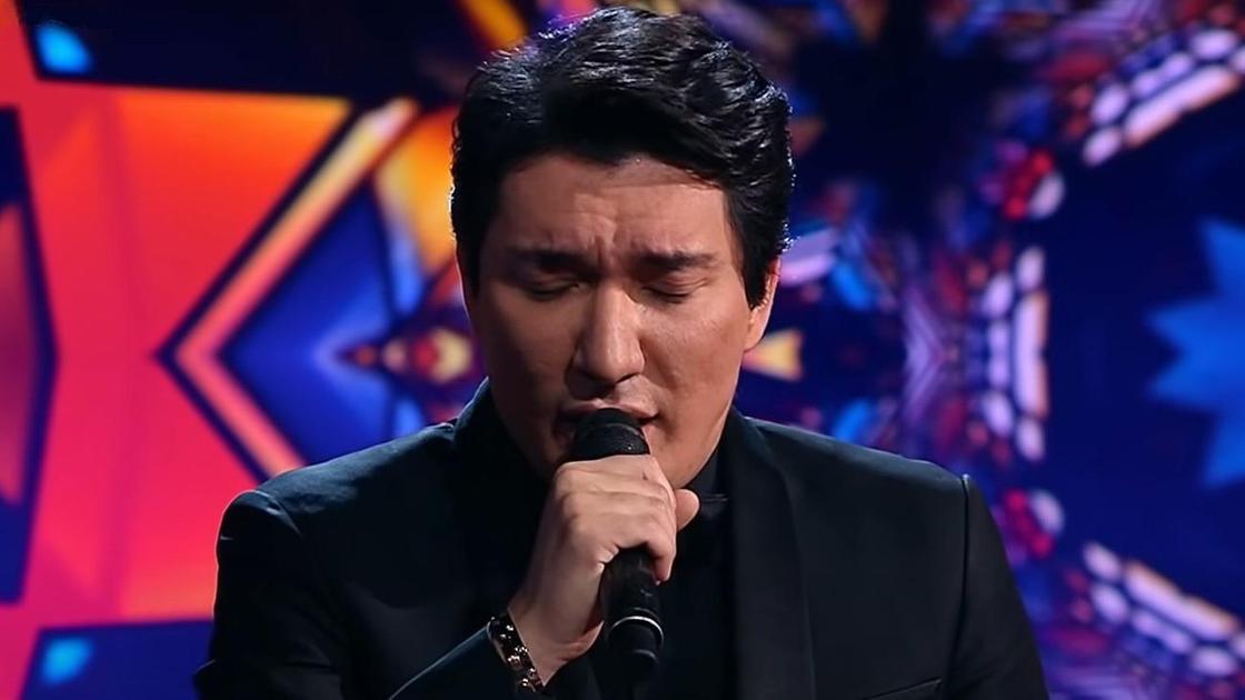 Казахстанский певец Алишер Каримов