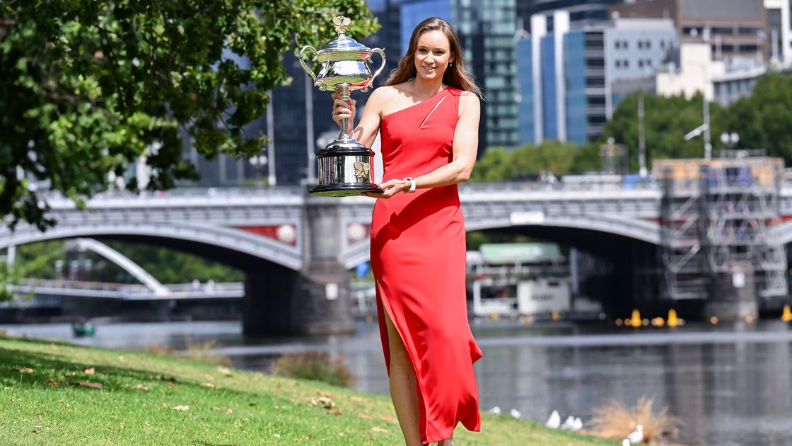 Елена Рыбакина