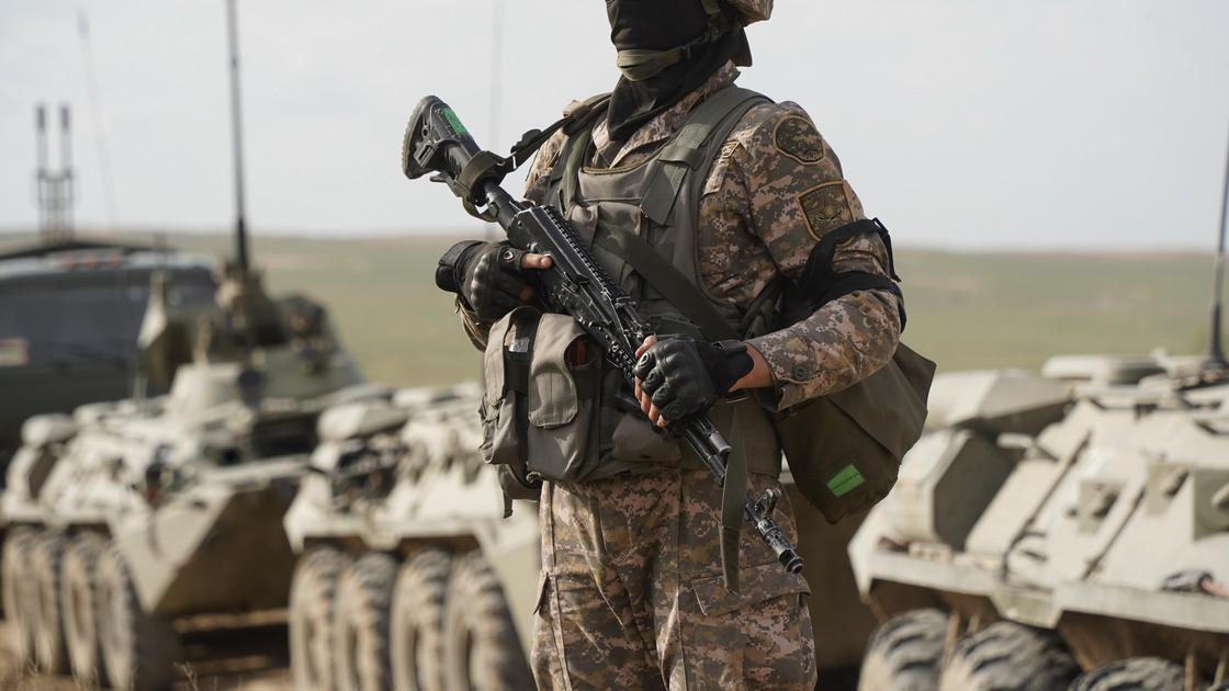 Военнослужащий армии РК