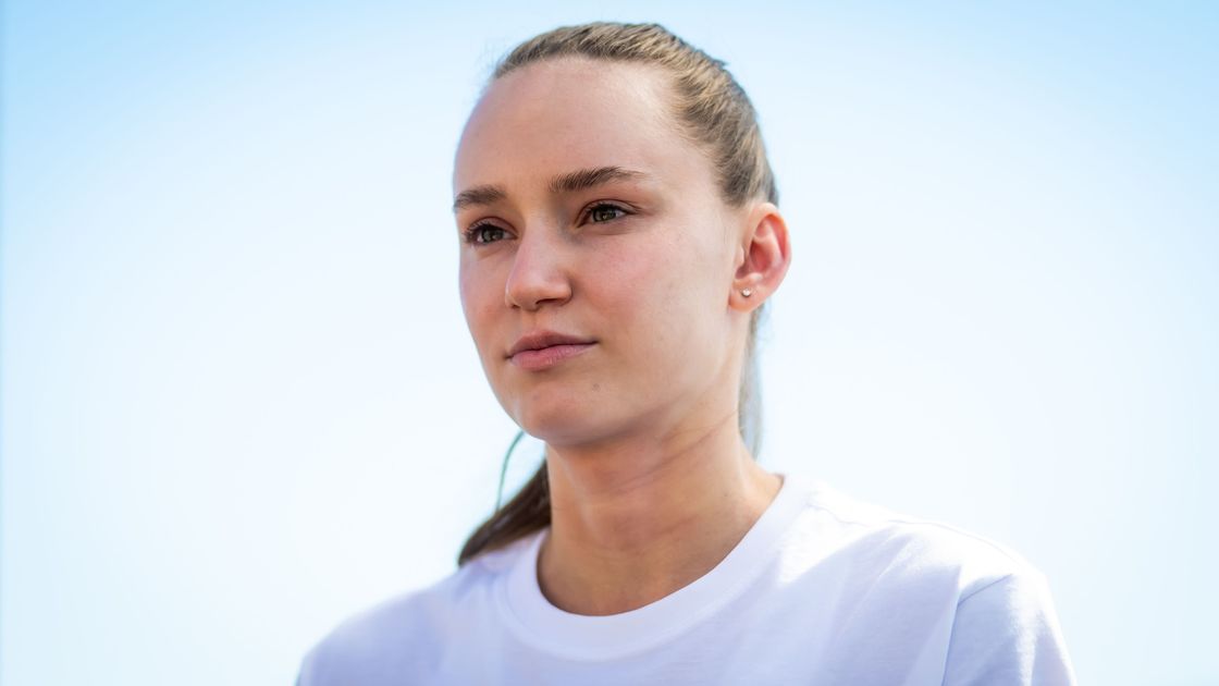 Казахстанская теннисистка Елена Рыбакина