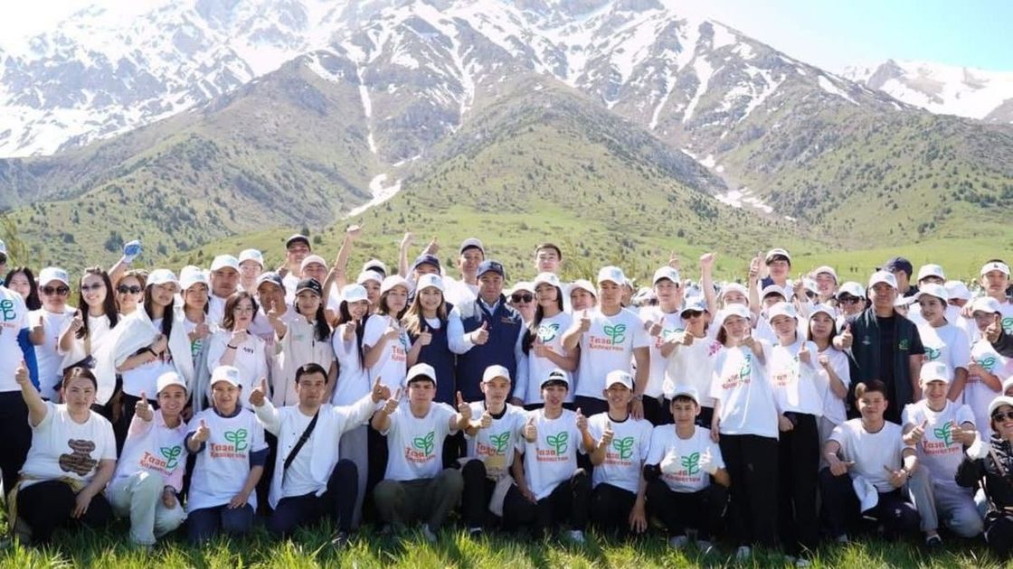 Акция "Таза Қазақстан" в Туркестанской области