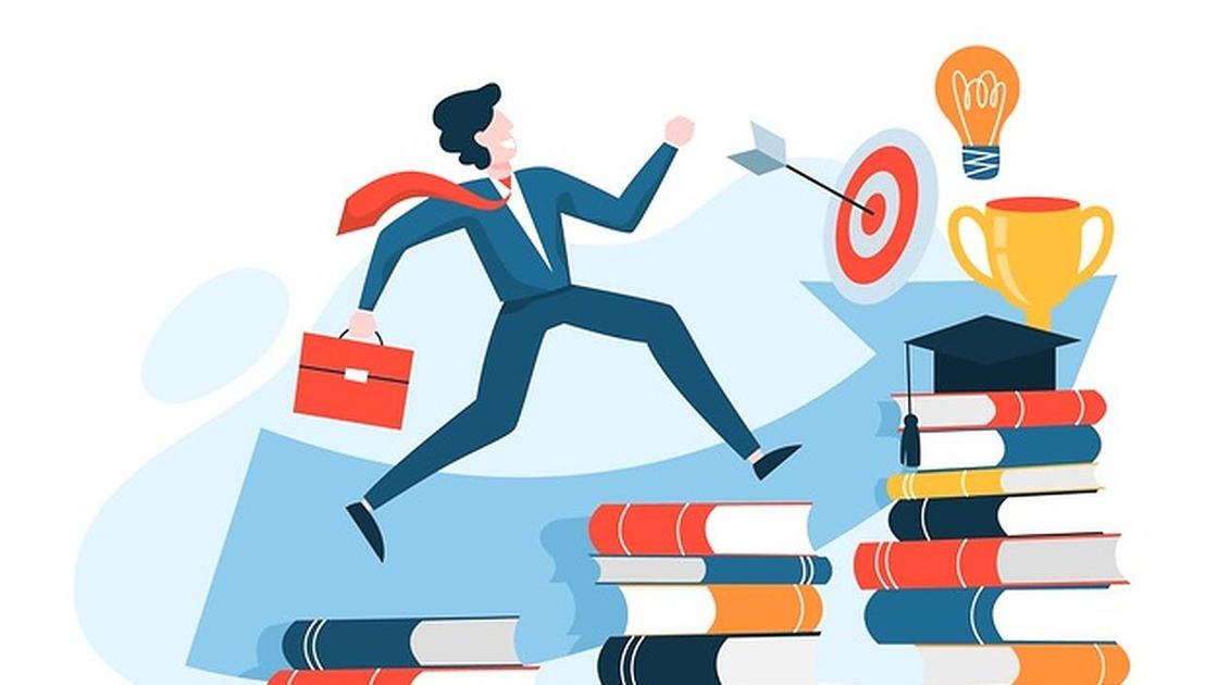 Мужчина бежит к цели по книгам Мужчина бежит к цели по книгам