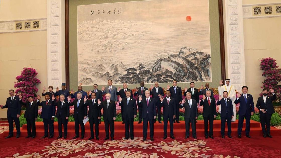 Участники форума в Пекине