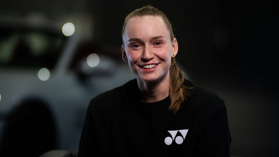 Казахстанская теннисистка Елена Рыбакина