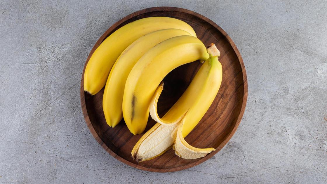 Сколько калорий в банане и чем полезен этот фрукт для организма