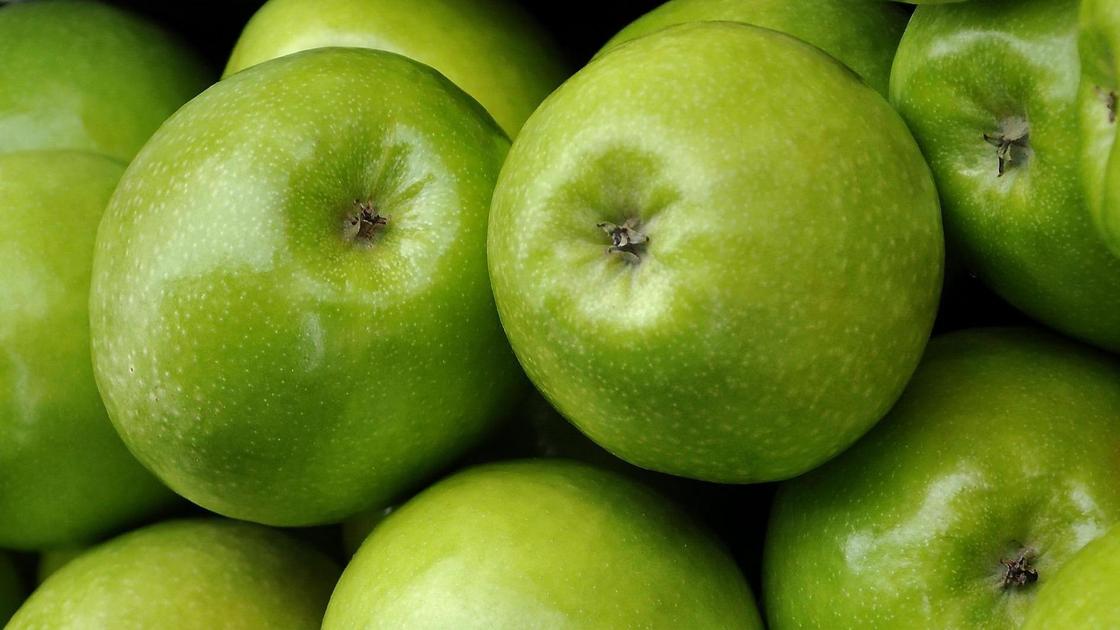 Как варить компот из яблок / 3 варианта на любой вкус – статья из рубрики 